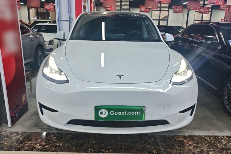 Used Tesla Model Y 2022 Rear-Wheel-Drive Version
