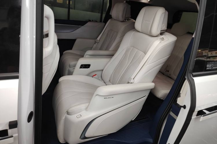 Used Buick GL8 New Energy 2024 Lu Zun Luxury Edition 7-Seater
