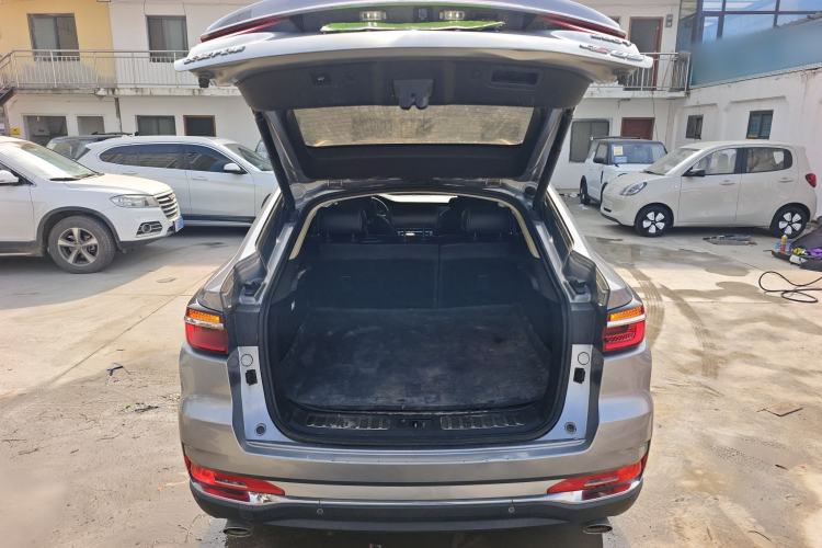 Used Changan CS85 COUPE 2019 1.5T DCT Luxury Version China VI Standard