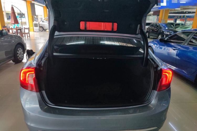 Used Volvo S60 2017 S60L T4 Smart Range Edition