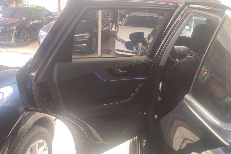 Used Hongqi HS5 2022 Revised Version 2.0T Smart Connect Flagship Edition
