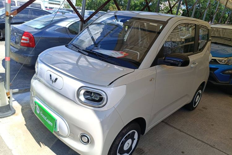 Used Wuling Hongguang MINIEV 2024 3rd Generation 215km Youth Edition
