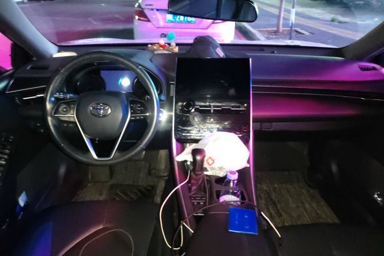 Used Toyota Avalon 2022 Dual-Engine 2.5L Luxury Edition