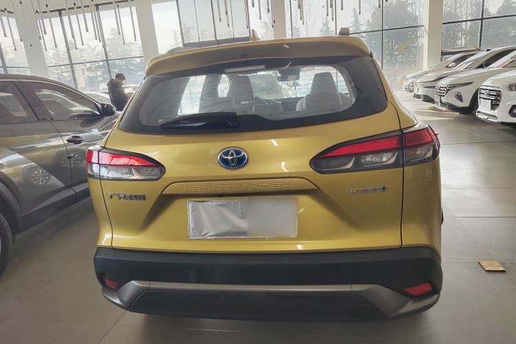 Used Toyota FRONTLANDER 2023 2.0L Smart Electric Hybrid Dual-Engine Deluxe Version
