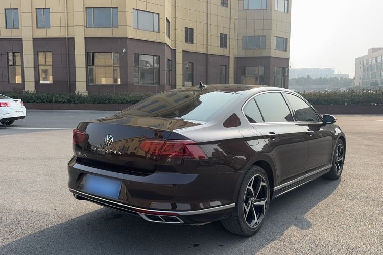 Used Volkswagen Magotan 2023 2 Million Units Commemorative Edition 330TSI DSG Luxury Version
