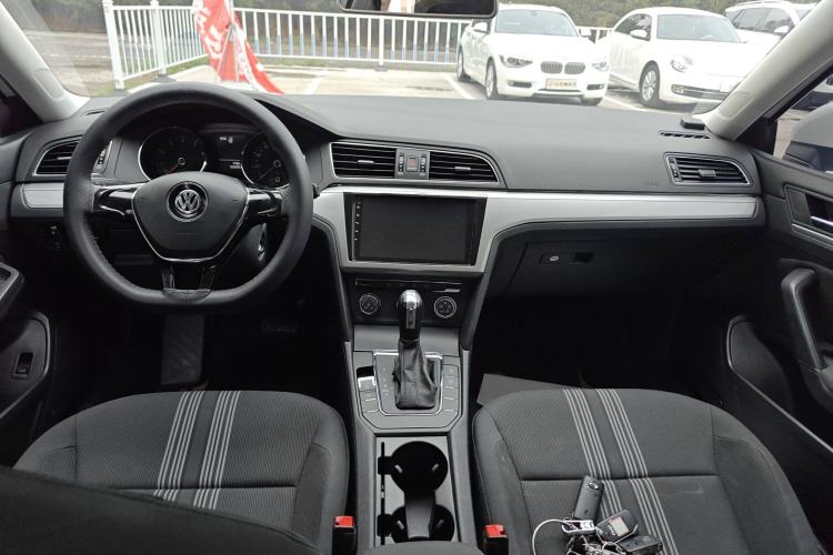 Used Volkswagen Lamando 2018 230TSI DSG Fashion Edition
