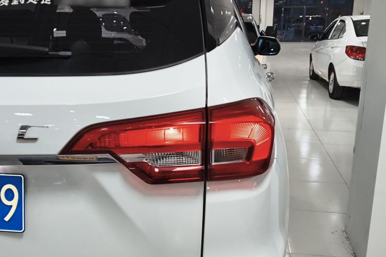 Used Haval M6 2017 1.5T Manual Two-Wheel Drive Elite Model
