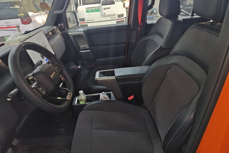 Used  V23 2026 Model V23S 501 Four-Wheel Drive Peak Performance Edition
