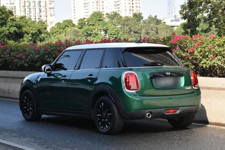 Used  MINI 2020 1.5T COOPER Classic Edition Five-Door Version

