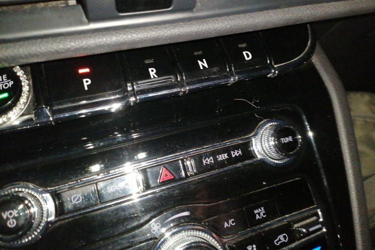 Used Lincoln Corsair 2021 2.0T Two-Wheel Drive Deluxe Edition