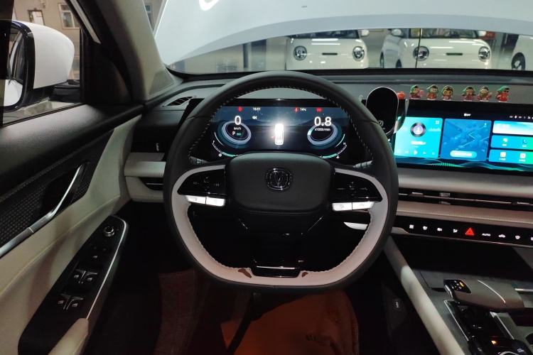 Used Changan CS75 PLUS 2023 3rd Generation 1.5T Automatic Prestige Model
