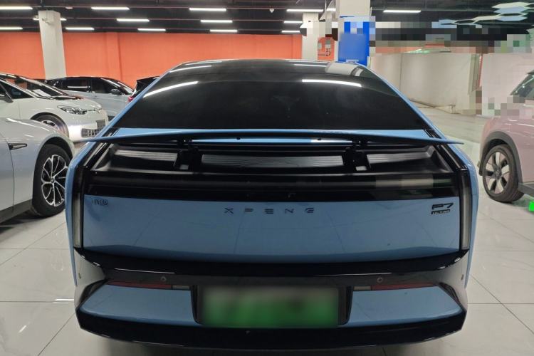Used XPeng P7 
