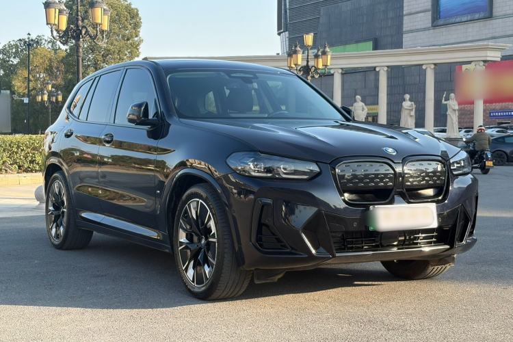 Used BMW iX3 2022 Leading Type
