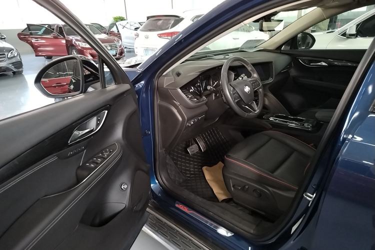 Used Buick Envision 2022 Encore S GS Two-Wheel Drive Smart & Sporty Model
