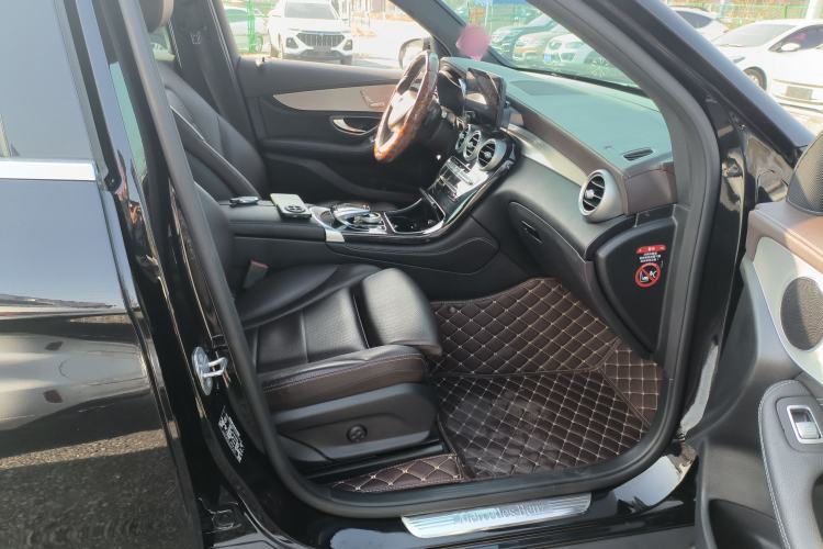 Used Mercedes-Benz GLC 2018 Facelift GLC 200 4MATIC