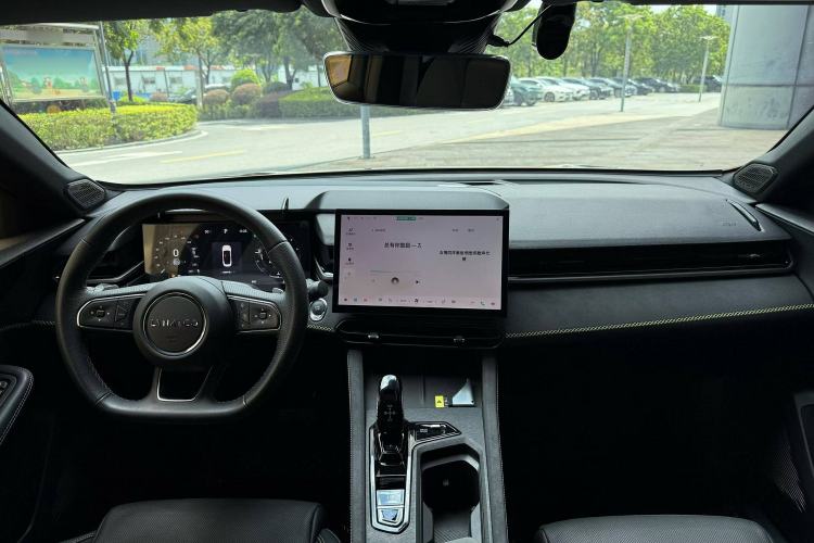 Used Lynk & Co 03 2023 2.0TD DCT JingPro
