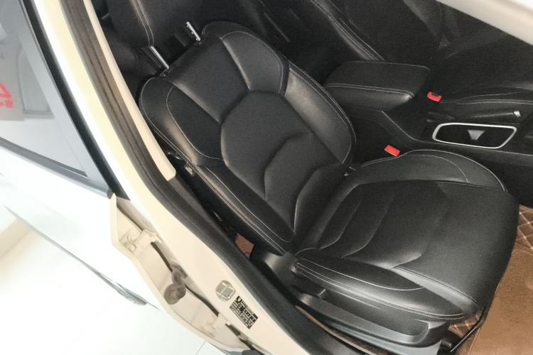 Used Baojun 530 2020 1.5T Manual Luxury Version 6 Seats
