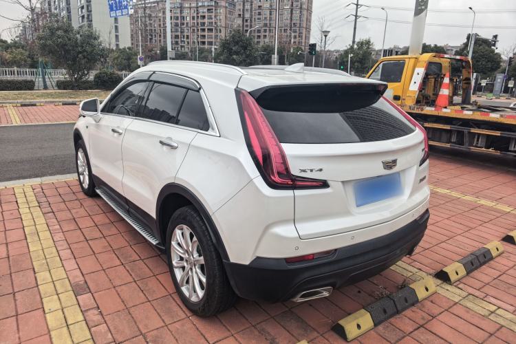 Used Cadillac XT4 2022 28T Two-Wheel Drive Fashion Edition
