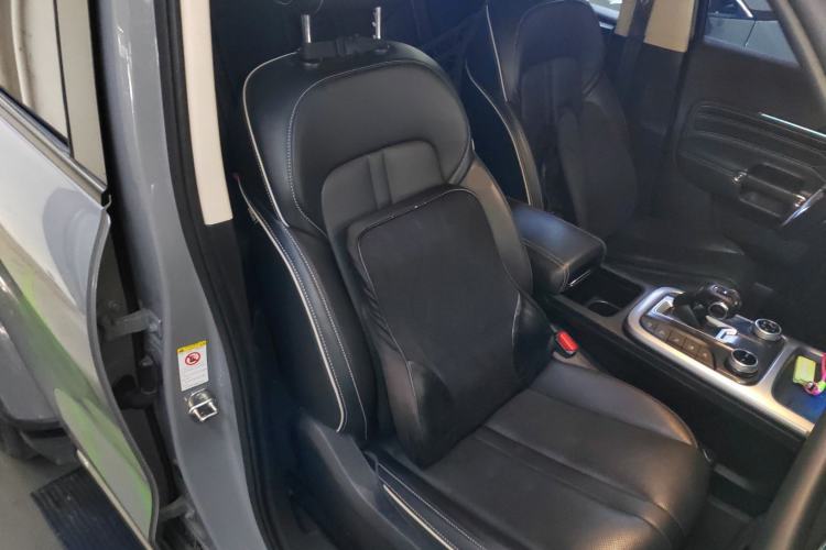 Used Tank 300 2021 City Edition 2.0T—Truly Stylish
