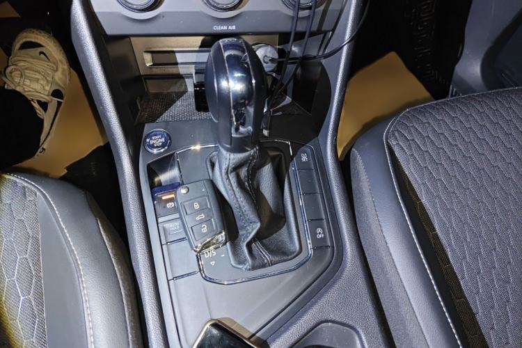 Used Volkswagen Tiguan L 2021 330TSI Automatic Two-Wheel Drive Comfort Edition
