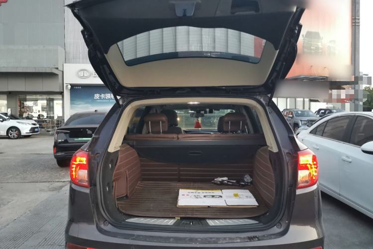 Used Buick Envision 2015 20T Two-Wheel-Drive Elite Model
