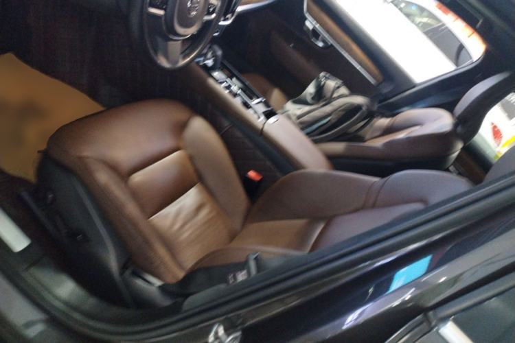 Used Volvo S90 New Energy 2022 Restyled T8 E-Drive Hybrid Zhiyi Luxury Edition