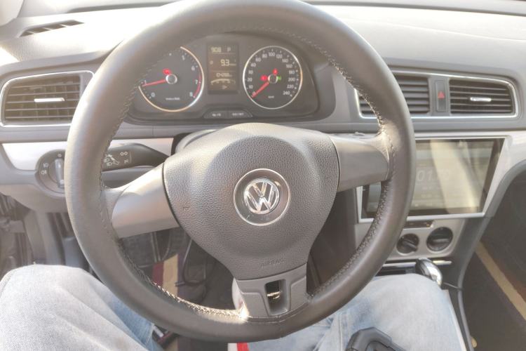 Used Volkswagen Lavida 2013 Restyled Classic 1.6L Automatic Comfort Edition
