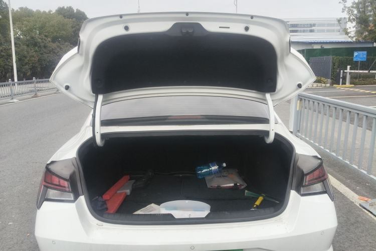 Used Hyundai Elantra 2022 1.5L CVT LUX Prestige Edition
