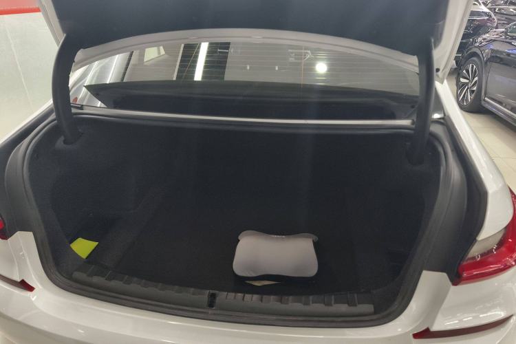 Used BMW 3 Series 2021 Second Facelift 320Li M Sport Package
