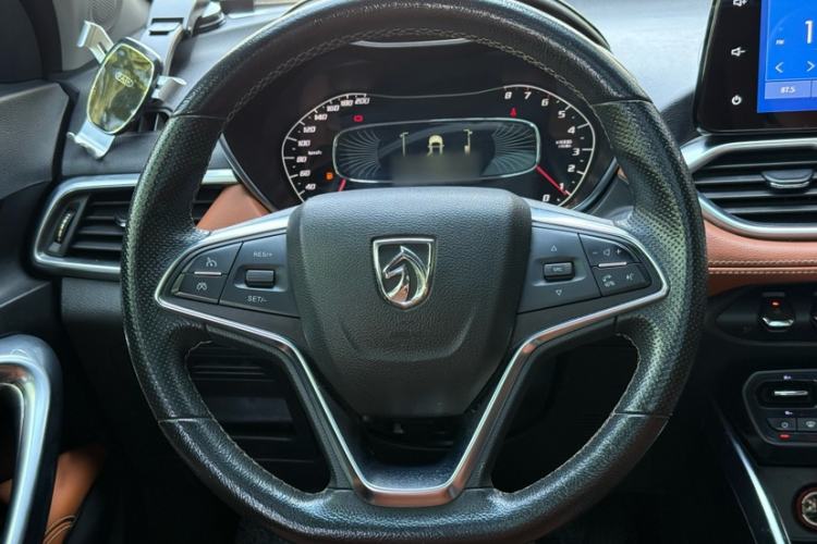 Used Baojun 510 2017 1.5L Manual Luxury Model
