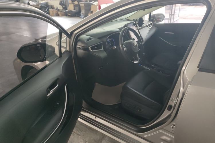 Used Toyota Corolla 2021 Dual-Motor 1.8L E-CVT Flagship Edition
