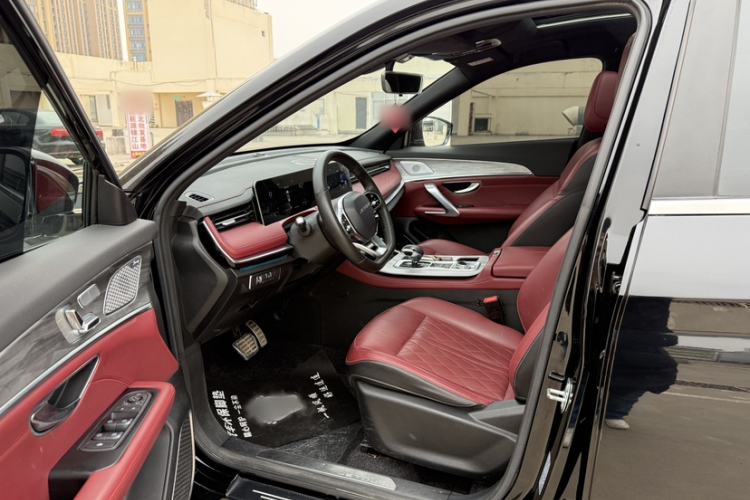 Used JETOUR X70 PLUS 2023 1.6T DCT Stronger 5-Seater
