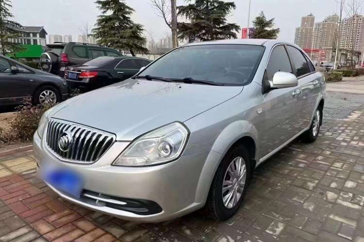 Used Buick Excelle 2015 1.5L Automatic Classic Model
