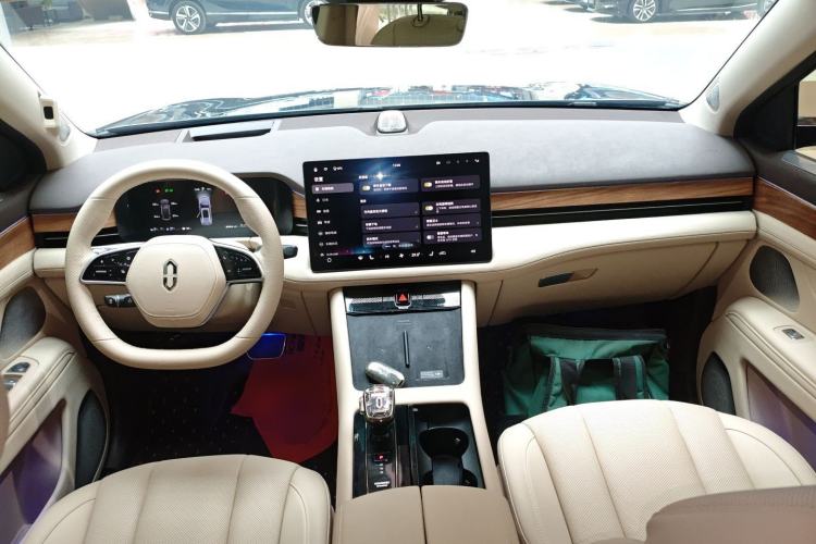 Used Hima AITO M7 2024 1.5T Rear-Drive Plus Version 5 Seats
