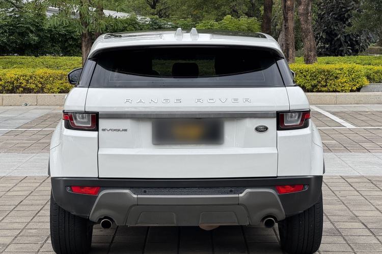 Used Land Rover Range Rover Evoque 2018 200PS PURE New Fashion Edition