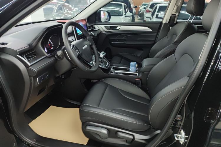 Used Haval M6 2023 PLUS 1.5T DCT Luxury Smart Connectivity Model
