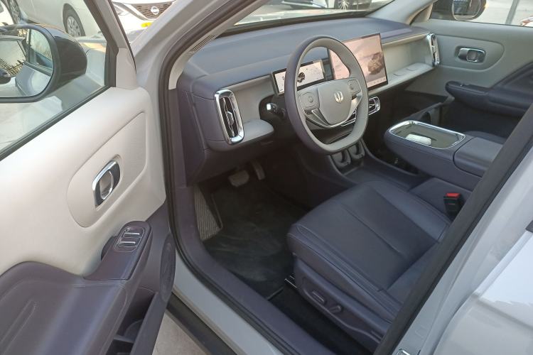 Used Leapmotor B10 2025 510 Joyful Edition
