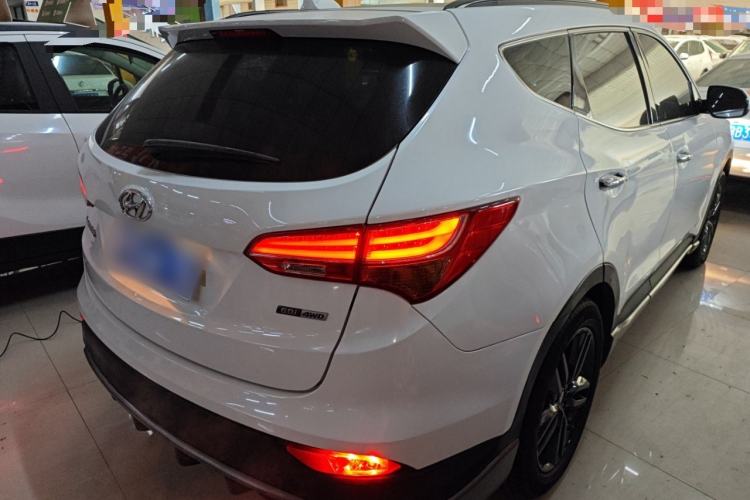 Used Hyundai Santa Fe Classic 2013 3.0L 4x4 Flagship Edition 7 Seats Euro IV