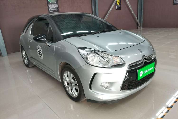 Used  3 2012 1.6L Fashion Edition