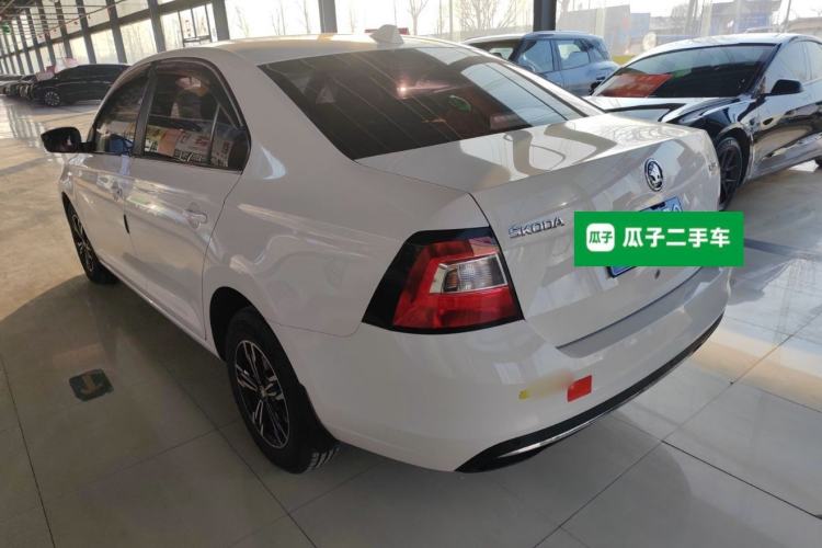 Used Skoda Rapid 2019 1.5L Manual Standard Edition