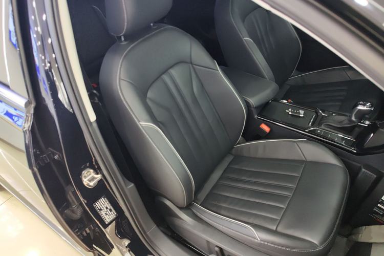 Used Volkswagen Passat 2023 Revised 330TSI Elite Edition
