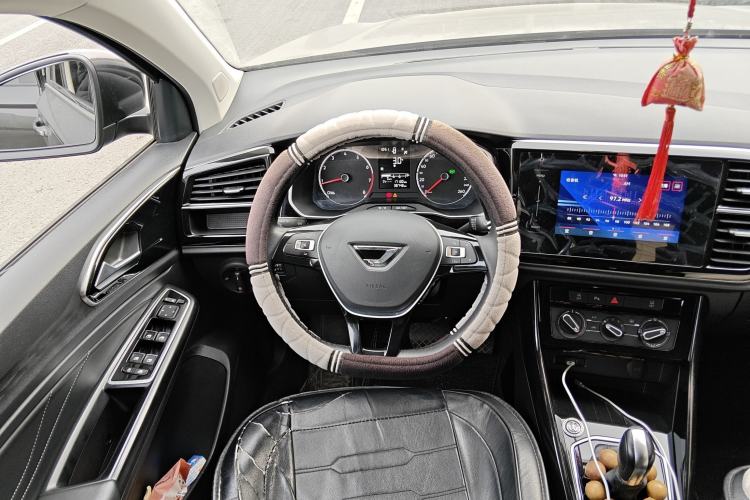 Used Jetta VS5 2022 280TSI Automatic Enjoyment Pro Trim
