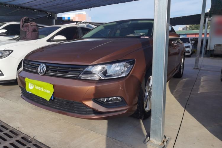 Used Volkswagen Lamando 2015 230TSI DSG Fashion Edition
