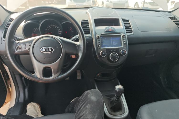 Used Kia Soul 2013 1.6L MT GL
