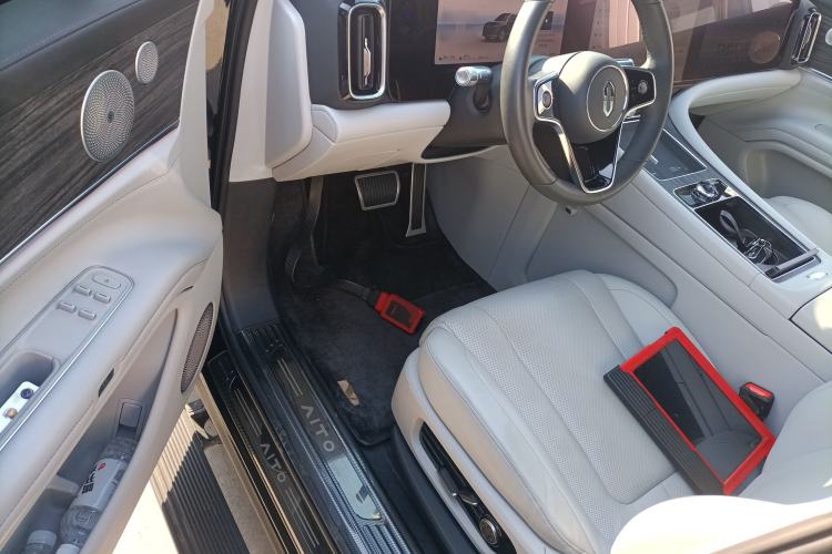 Used Hima AITO M9 2024 Range-Extended Ultra Version 42 kWh 6-Seater Model