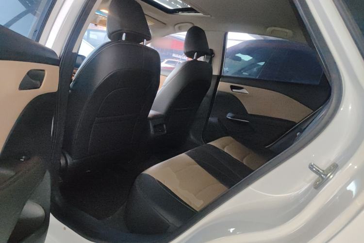 Used Chevrolet Monza 2022 320 Automatic Enjoyment Sunroof Version
