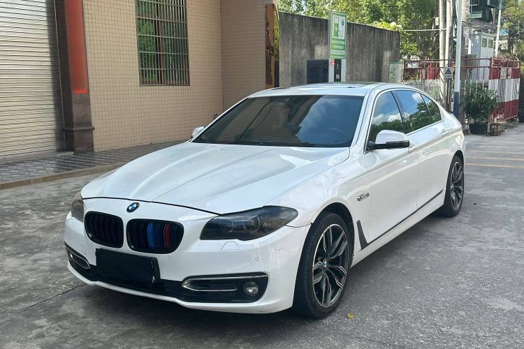 Used BMW 5 Series 2014 525Li Luxury Design Package
