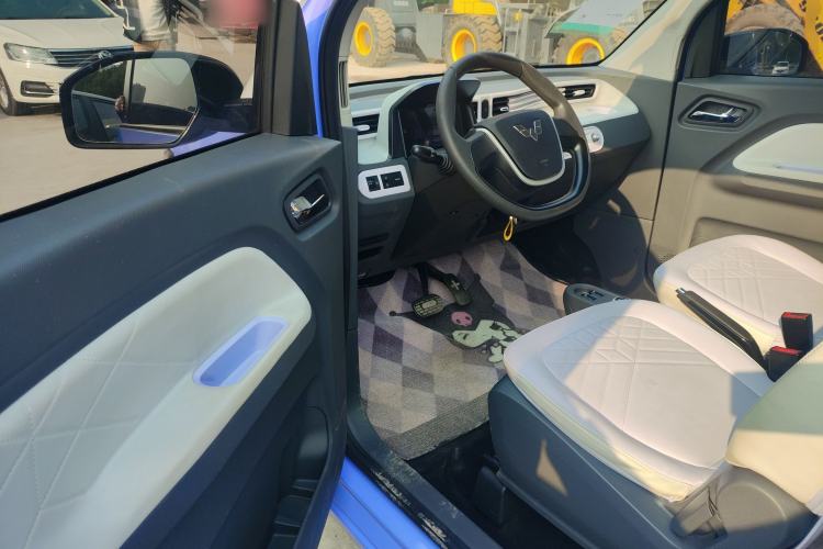 Used Wuling Hongguang MINIEV 2021 Macaron Fashion Edition Lithium-Ion Battery
