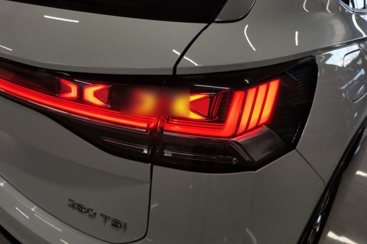 Used Volkswagen Tayron 2023 280TSI Two-Wheel-Drive Luxury Plus Advanced Version
