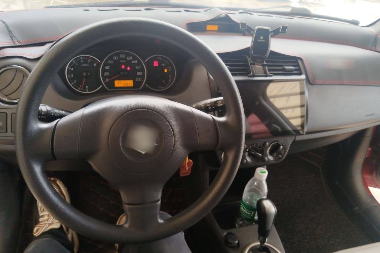 Used Suzuki Swift 2013 1.5L Automatic Standard Edition
